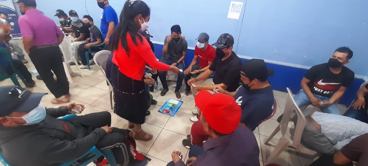 Tratamiento antilluvia en la Estación de Servicio Talán-Tena - Ayuntamiento  de Guadiana