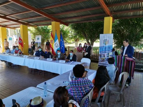 Dialogo con la Juventud