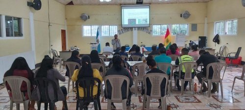 Trabajadores municipales son capacitados en temas de aguas residuales 