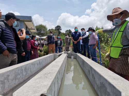 Vicepresidente de la República visita Planta de Tratamiento de Aguas Residuales en San José Chacayá