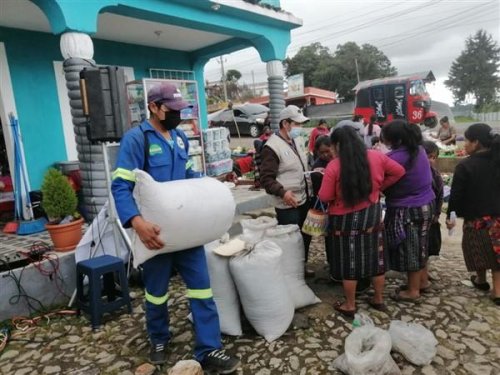Estrategia de Comercialización en distintas áreas agrícolas aledañas a la Cuenca del Lago Atitlán