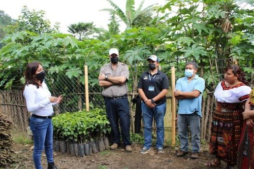 Caficultores beneficiarios establecerán prácticas de conservación de suelos en áreas susceptibles a la erosión