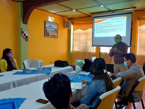 AMSCLAE avanza en proyecto de fortalecimiento a emprendedores de la Cuenca