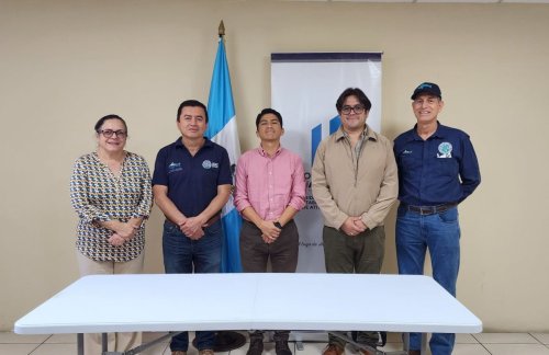 AMSCLAE firma carta de entendimiento con el CEMA-USAC en fortalecimiento al manejo sostenible de la Cuenca del Lago Atitlán
