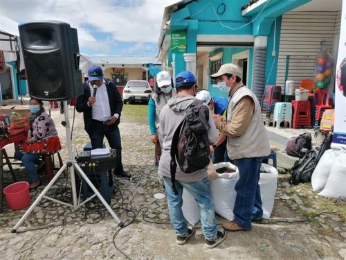 Mejorador de suelos promovido en Chichicastenango