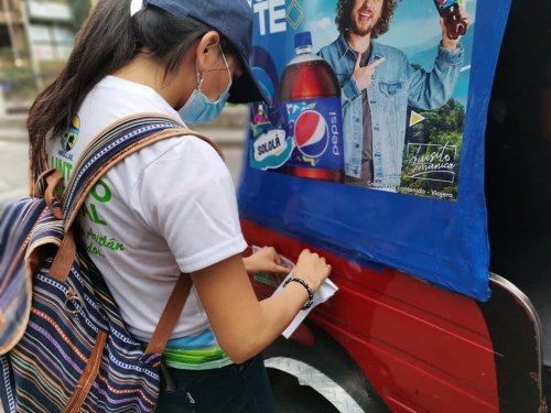 Panajachel se suma a la campaña "Tirar la basura por la ventana, es tirarla al lago"