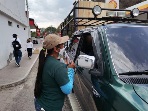 Panajachel se suma a la campaña "Tirar la basura por la ventana, es tirarla al lago"