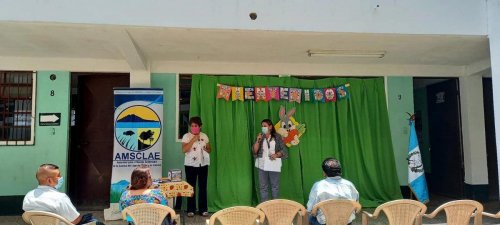 AMSCLAE y Ruk´u´x  Ya´ entregan material educativo a docentes de la cuenca del lago Atitlán 