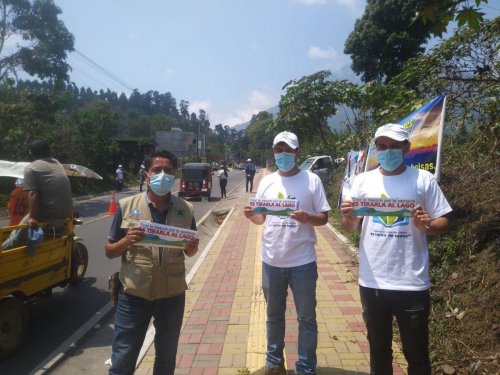 Campaña "Tirar la Basura por la ventana, es tirarla al lago" promovida en San Lucas Tolimán