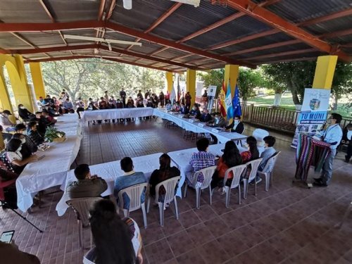 Dialogo con la Juventud