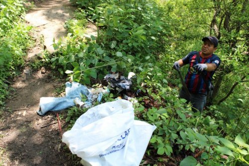 Unidos para el rescate y conservación de los recursos naturales de la cuenca del lago Atitlán 