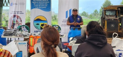 Entrega de equipo fortalecerá gestión integral de los residuos y desechos sólidos en Santiago Atitlán