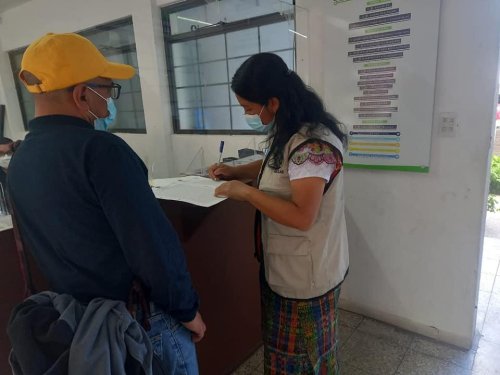 Sistema fotovoltaico contribuirá a la distribución de agua segura en San Juan Argueta, Sololá