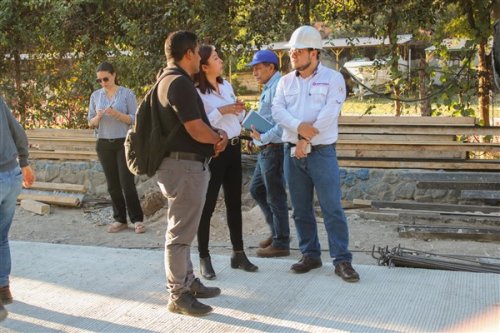 Los representantes de las instituciones que conforman la Mesa Técnica Interinstitucional de Tzanjuyú, se reunieron con el fin de evaluar el progreso de la obra destinada a tratar por completo el desfogue de las aguas residuales en el embarcadero Tzanjuyú, ubicado en Panajachel.