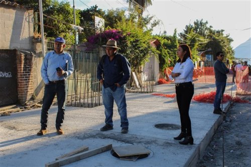 Los representantes de las instituciones que conforman la Mesa Técnica Interinstitucional de Tzanjuyú, se reunieron con el fin de evaluar el progreso de la obra destinada a tratar por completo el desfogue de las aguas residuales en el embarcadero Tzanjuyú, ubicado en Panajachel.