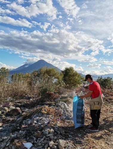 AMSCLAE participa en segunda jornada de limpieza en la desembocadura del río San Francisco