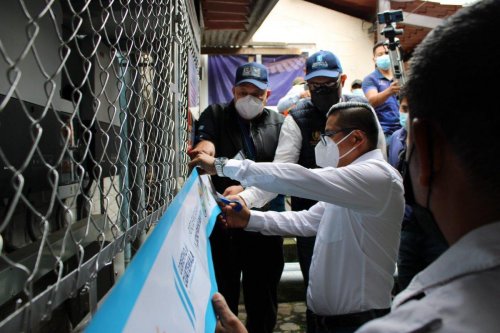 Municipalidad de San Marcos La Laguna junto a la AMSCLAE, MARN y COPRESAM inauguran proyecto de paneles solares en Planta de Tratamiento de Agus Residuales