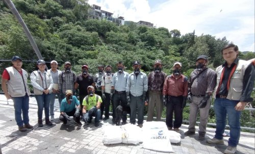 Compromiso Ambiental en Acción: AMSCLAE brinda asistencia técnica e insumos en Santa Cruz la Laguna