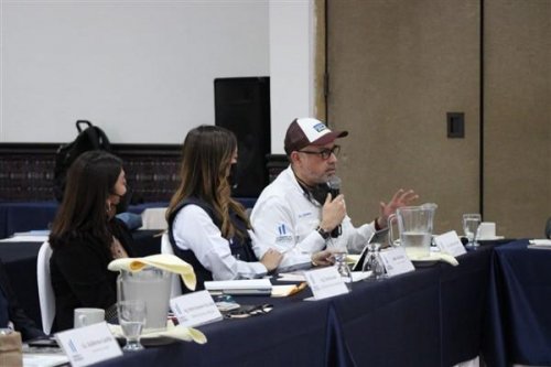 Gobiernos locales participan en la presentación del estado actual del Lago y grandes retos para la Cuenca del Lago Atitlán.