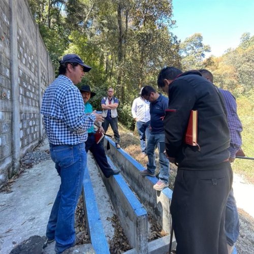 AMSCLAE brinda acompañamiento a la Municipalidad de Santa Lucía Utatlán para mejorar sistema de tratamiento